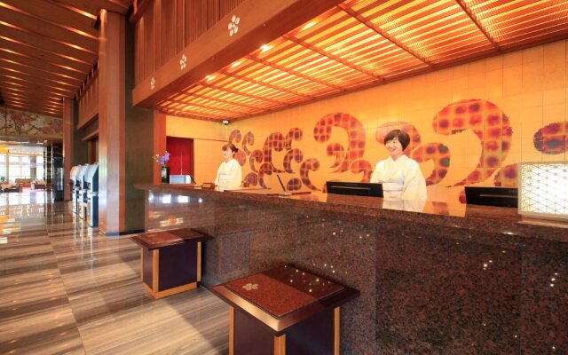 Yamashiro Onsen Miyabi no Yado Kaga Hyakumangoku
