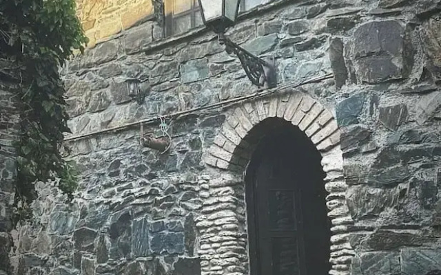 Strada Libertății 9