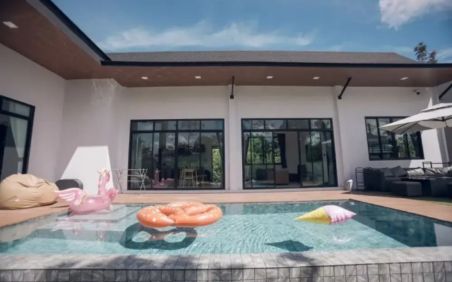 Issara Private Pool Villa Khaoyai A