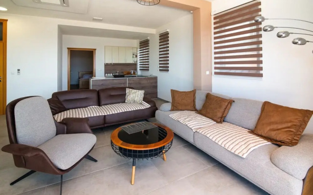 Sunset Bay Apartments