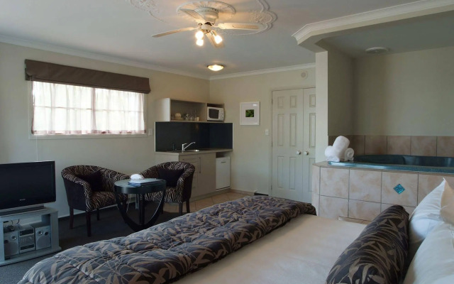 Silver Fern Rotorua Suites & Spa