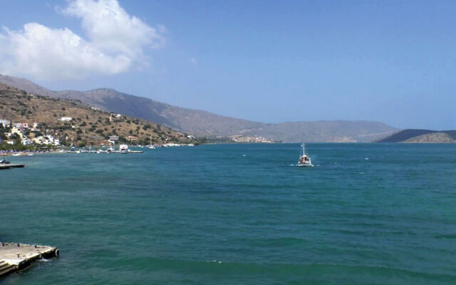 Aristea Hotel