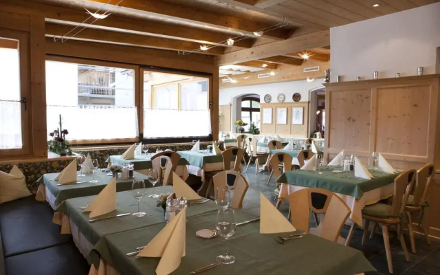 Hotel Astras
