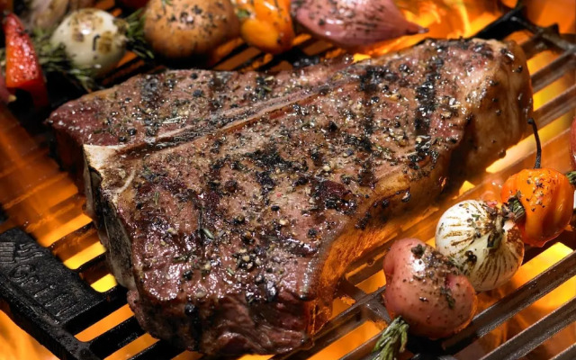 Olds Pomeroy Inn And Suites