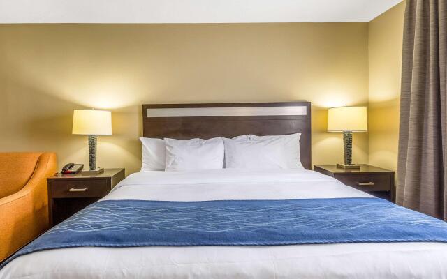 Comfort Inn - Independence