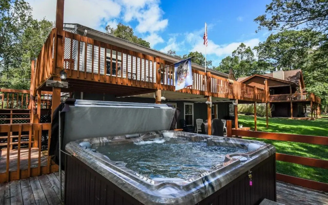 Duffy's Oar House 5 Bedroom House