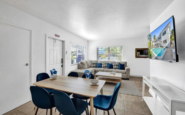 Lovely 1- Bedroom Rental Unit With Pool