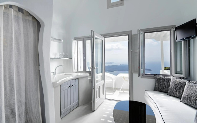 Tholos Resort