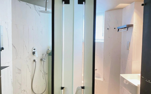 Hotel Calmo Bugis