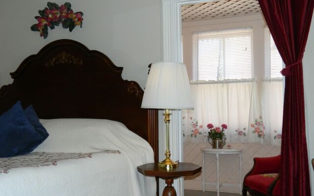 Victorian House Bed & Breakfast