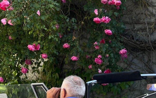 Manoir De La Croix Saint Louis