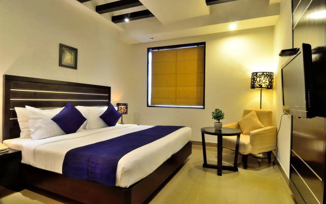 Lakshya's Hotel