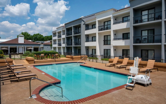 Courtyard by Marriott Nashville Brentwood