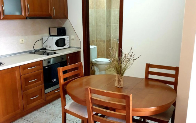 Edelweiss Inn Aparthotel, Apartment 32