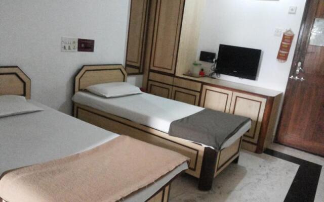 Hotel Kuber Palace