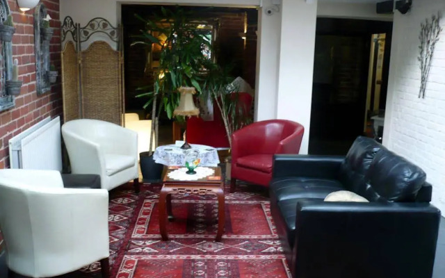 House of Agnes