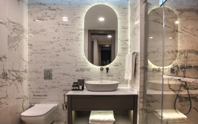 Unique Life Style Hotel