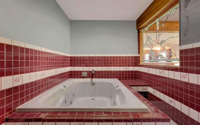Knights Inn - Evanston, WY