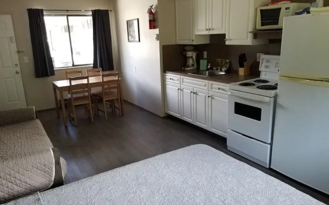 Osoyoos Lakeview Inn & Suites