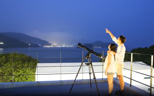 Geoje Star Marine Pool Villa Pension - F