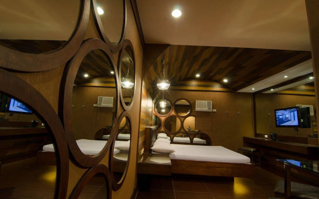 Kape Hotel