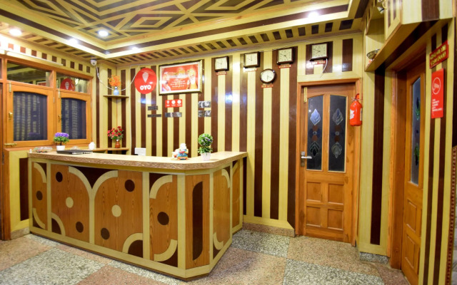 OYO Rooms Mall Road View