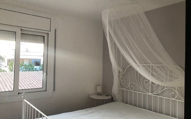 345-apartamento en Primera Linea de mar