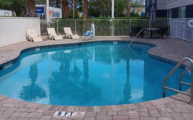 Comfort Suites Sawgrass