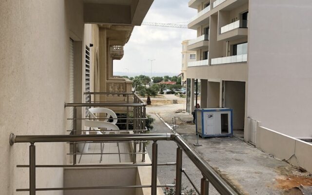 Spacious & Secure & Jacuzzi