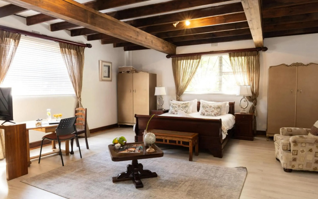 Staymore Cape Winelands Homestay