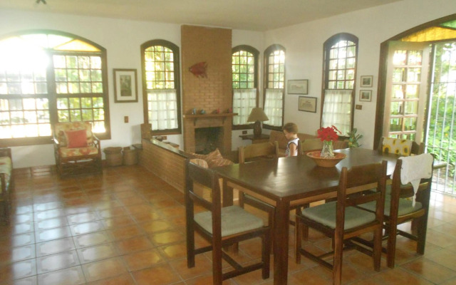 casa 4 dor. martins de sá patrici