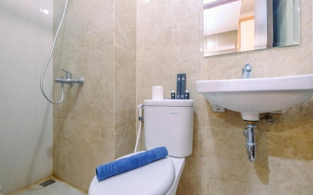 Homey and Stylish Studio Room at Transpark Cibubur Apartment