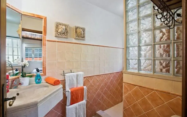 Carvoeiro for 4 by GalanteVasques