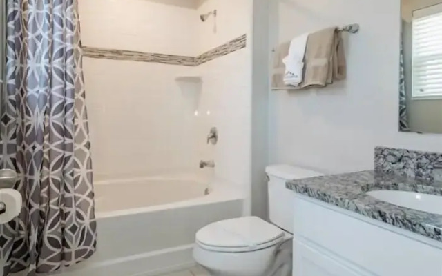 Compass Bay 5153