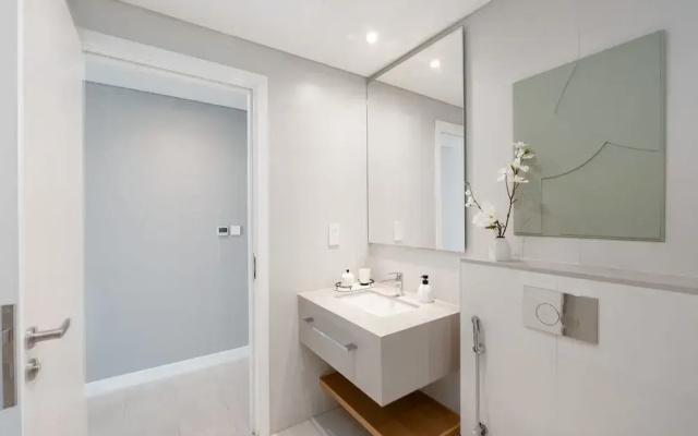 Stylish JBR 3BR M w Beach Access