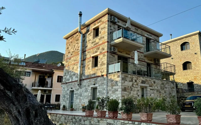 Tresor Apartments