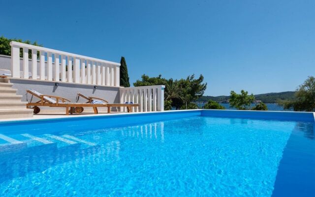Holiday Villa Sasha