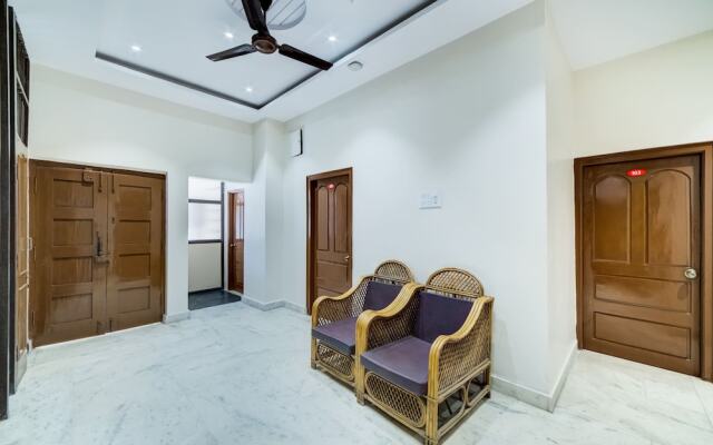 CAPITAL O 15141 Townvilla Guest House