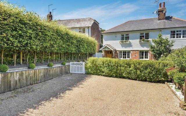 Peaceful Holiday Home in Ticehurst With Terrace