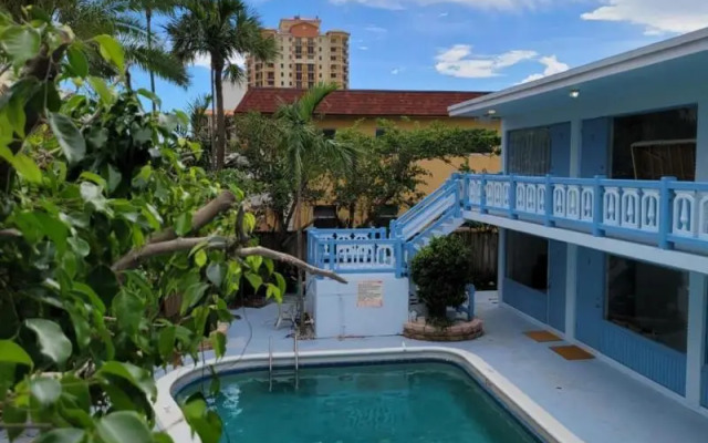 Hotel Motel Lauderdale Inn