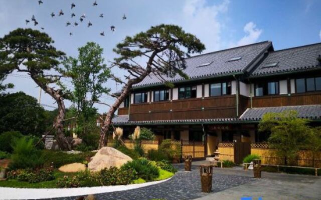 Yangzhou Tangcheng Shuiyun Resort Hotel