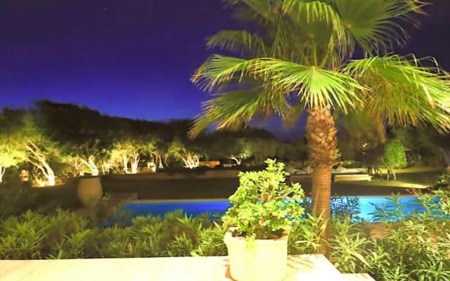 13 Bedroom Villa With Heated Pool, Golf Course, Seaside