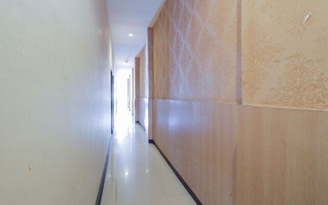 Airy Tamalate Andi Tonro 63 Makassar