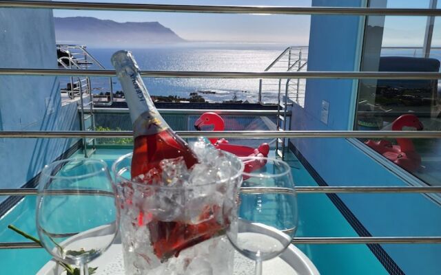 Boulders Blue Bed and Breakfast