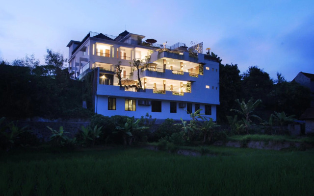 Puri Padma Hotel