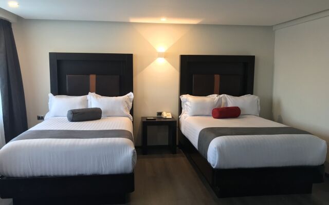 Best Western Plus Metepec & Suites