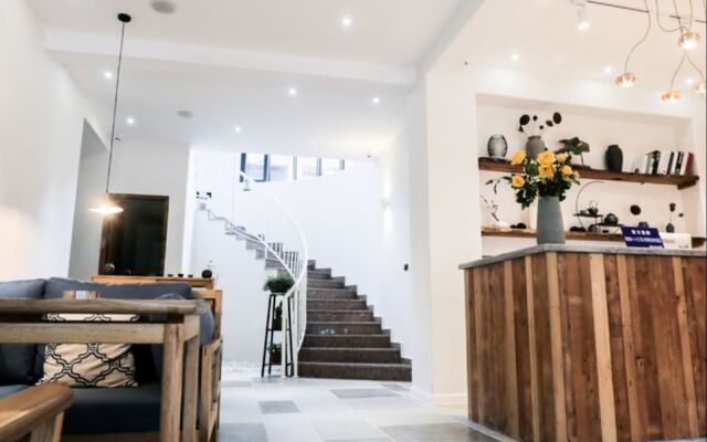 Wuzhen Xichi Hotel