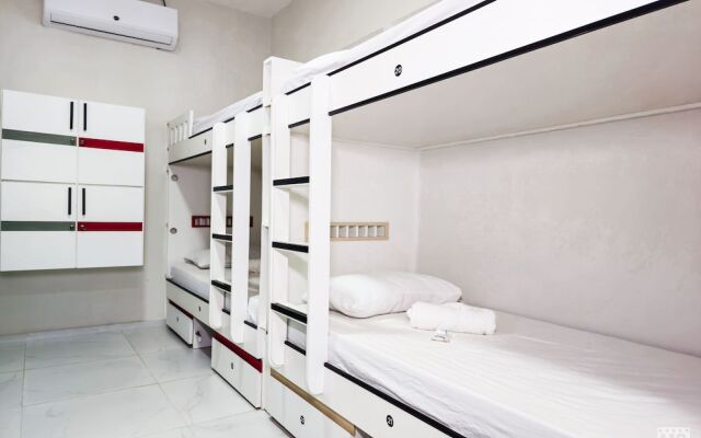 Manero Hostel