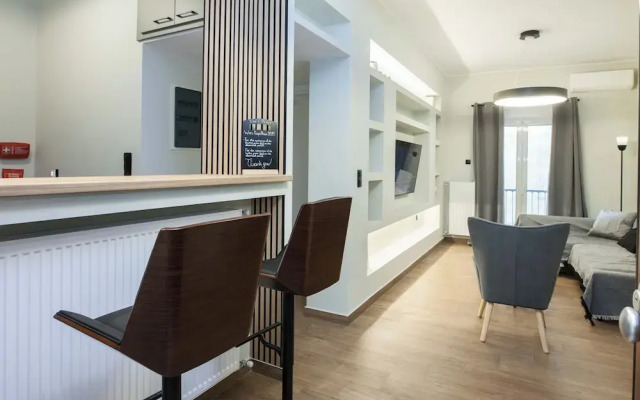 Fresh Modern 1 Bd Apt in Vibrant Patisia