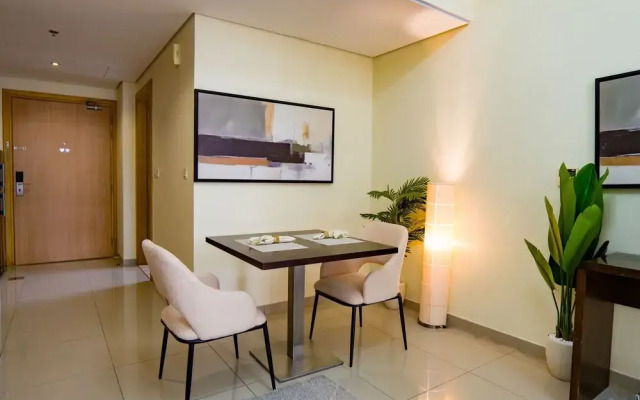 Easygo- Spaciou STU With Pool Viewlp17